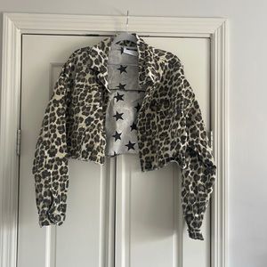 Cropped cheetah jacket
